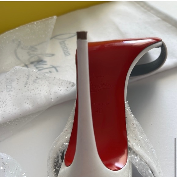 Sandale du Désert sandals. Satin crêpe, 100mm heels, glittered tulle ties. - Picture 12 of 15